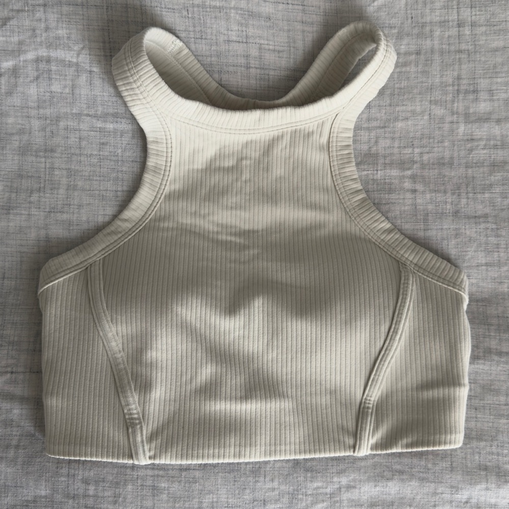 NWOT Lululemon high neck ribbed sports bra in off-white